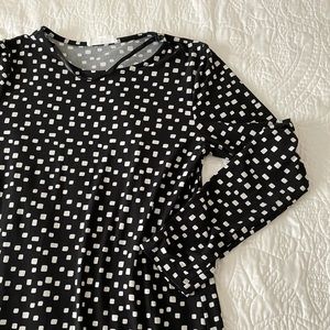 Super soft & stretchy midi dress!